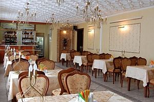 Ресторан отеля Придеснянский в Чернигове